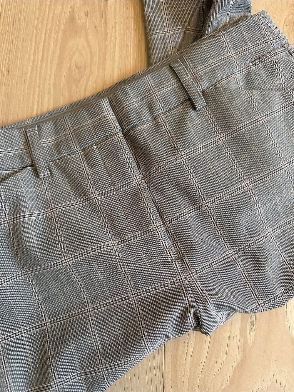 Express 3-Pair Women's Dress Pants — Black & Gray Plaid - Picture 8 of 11